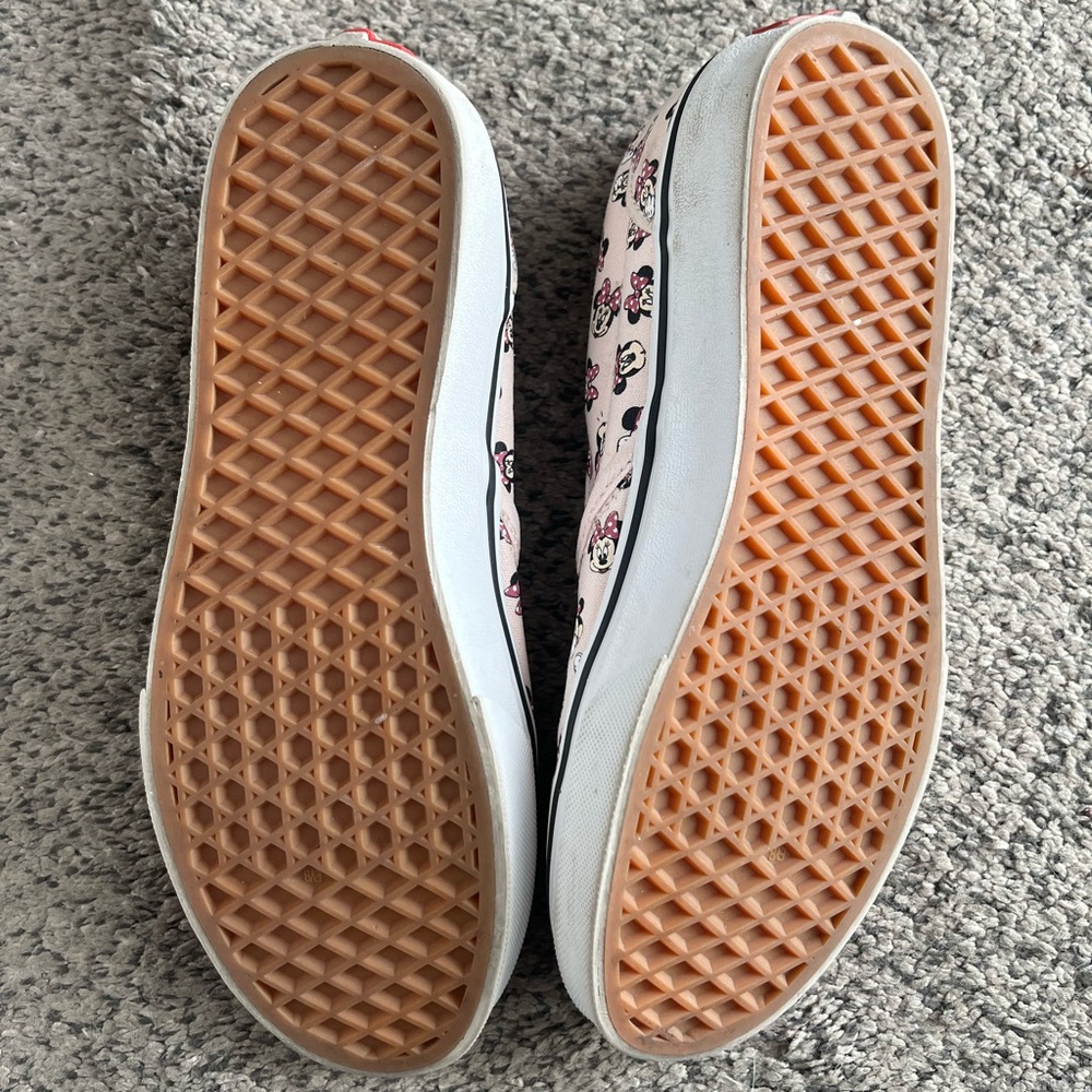 Vans Girl Minnie Mouse Slip Ons - Picture 4 of 4